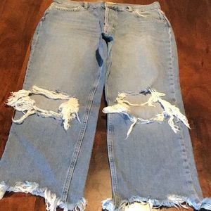 We The Free distressed jeans. Good condition. Sz31